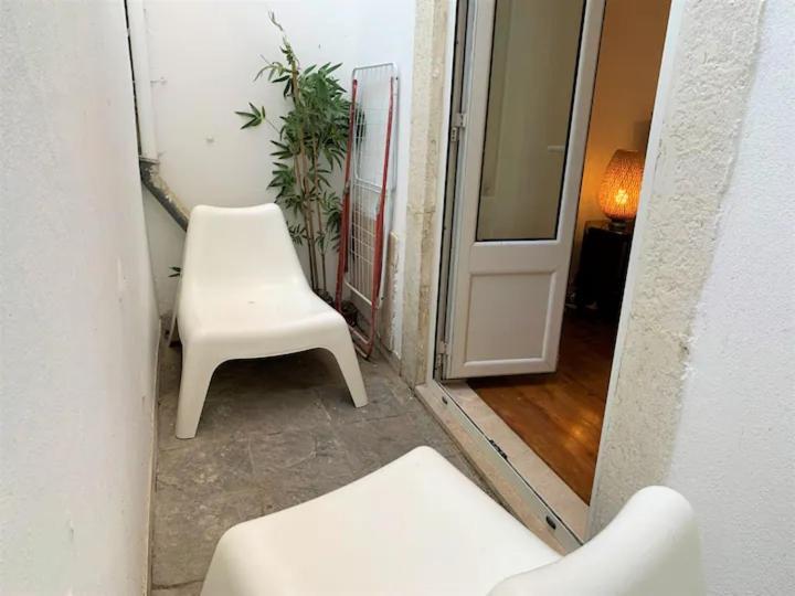 Appartement Necessidades Artists *